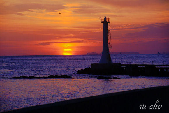 灯台夕日b.jpg